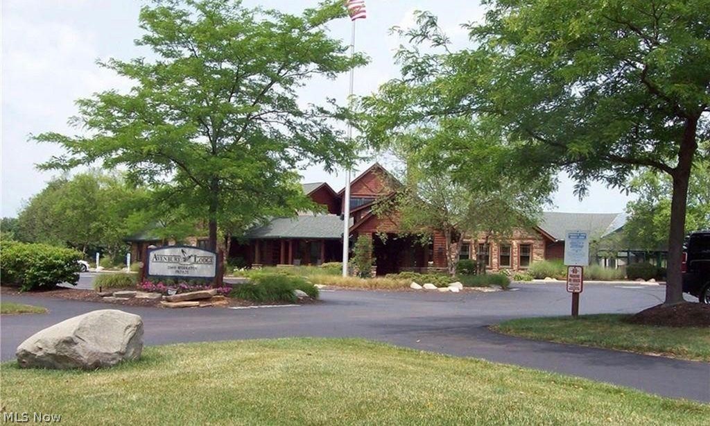 1990 Buckingham Drive Avon OH 44011