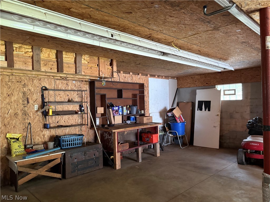 3459 Hewitt Gifford Road Warren OH 44481