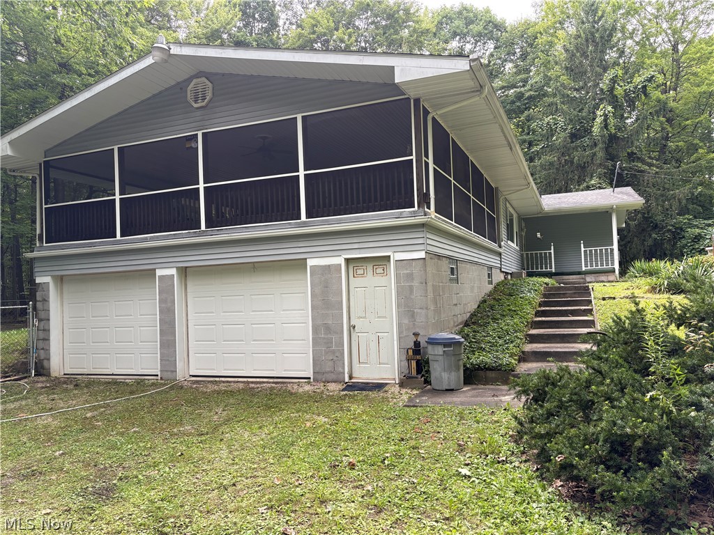3459 Hewitt Gifford Road Warren OH 44481