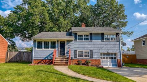 11159 Stoneham Road Parma Heights OH 44130