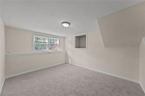 11159 Stoneham Road Parma Heights OH 44130
