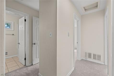 11159 Stoneham Road Parma Heights OH 44130