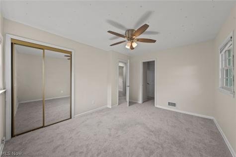 11159 Stoneham Road Parma Heights OH 44130