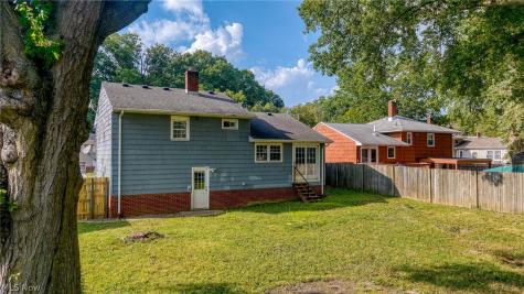 11159 Stoneham Road Parma Heights OH 44130