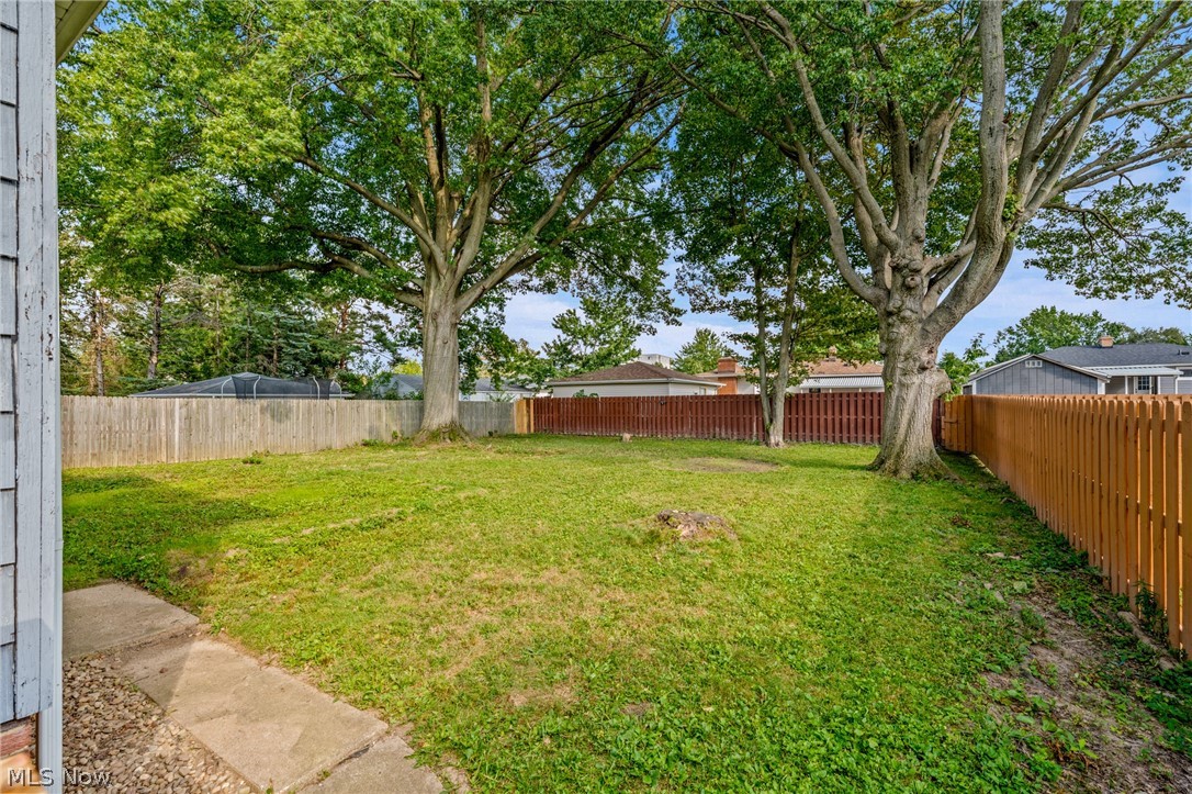 11159 Stoneham Road Parma Heights OH 44130