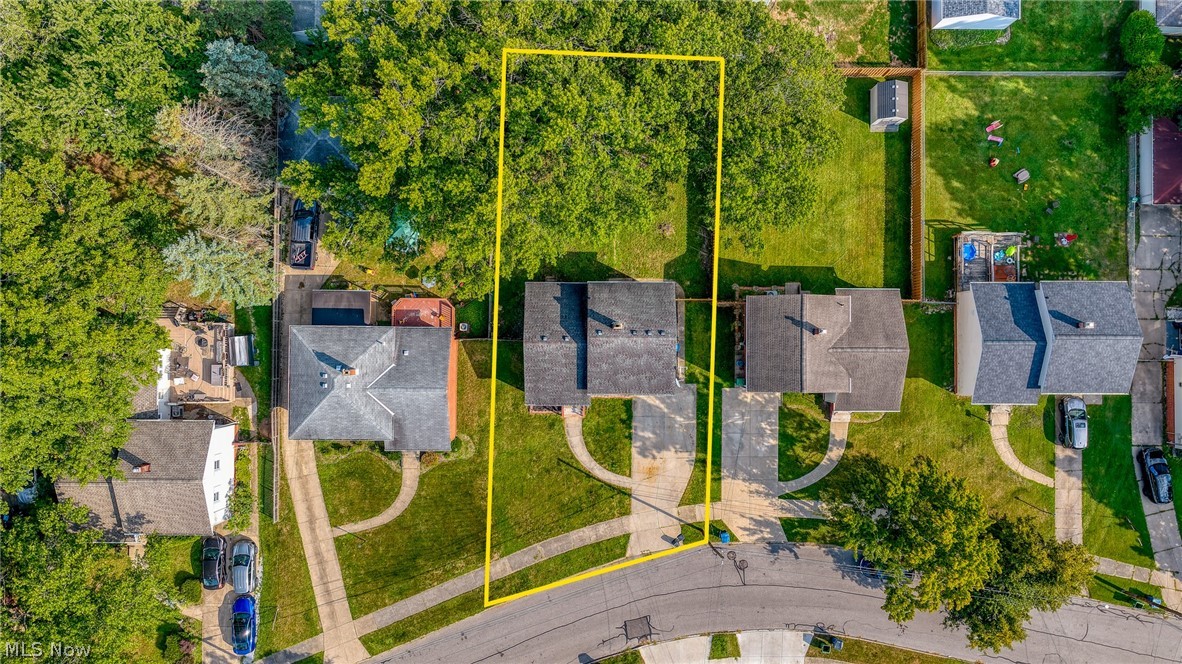 11159 Stoneham Road Parma Heights OH 44130