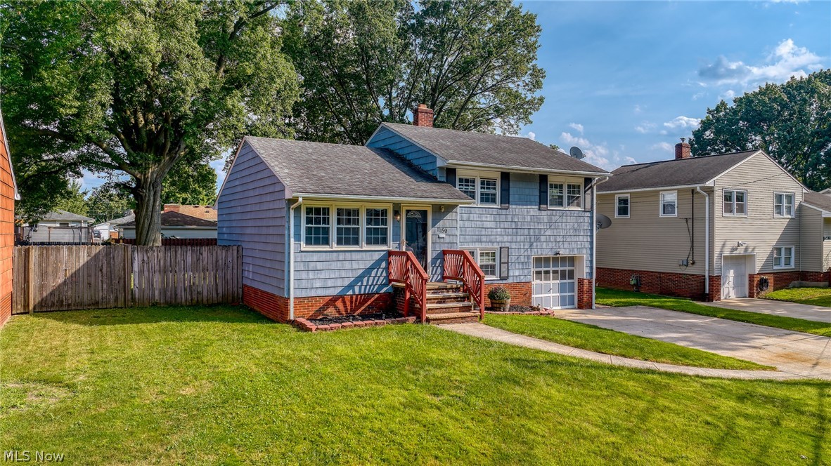 11159 Stoneham Road Parma Heights OH 44130