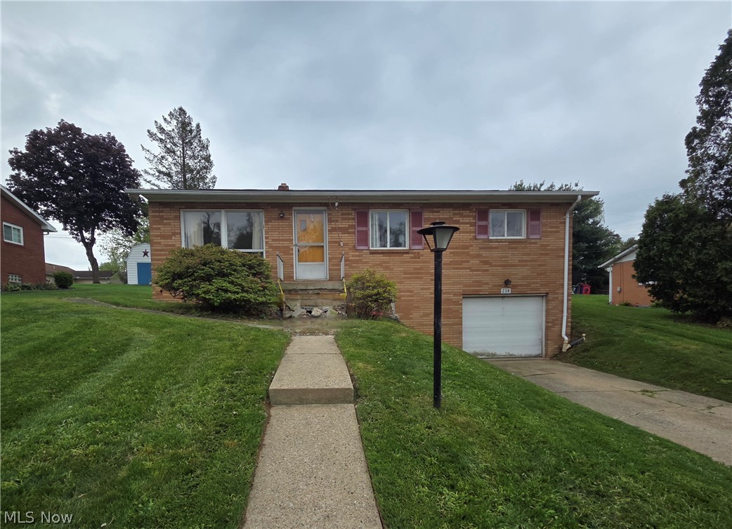 238 Meadowbrook Drive Steubenville OH 43953
