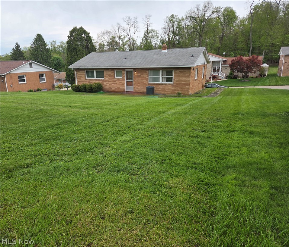 238 Meadowbrook Drive Steubenville OH 43953