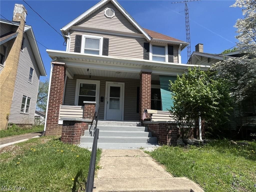 1307 22nd Street NW Canton OH 44709