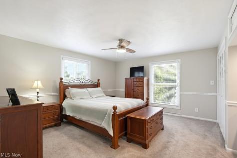 729 Crestwood Avenue Wadsworth OH 44281