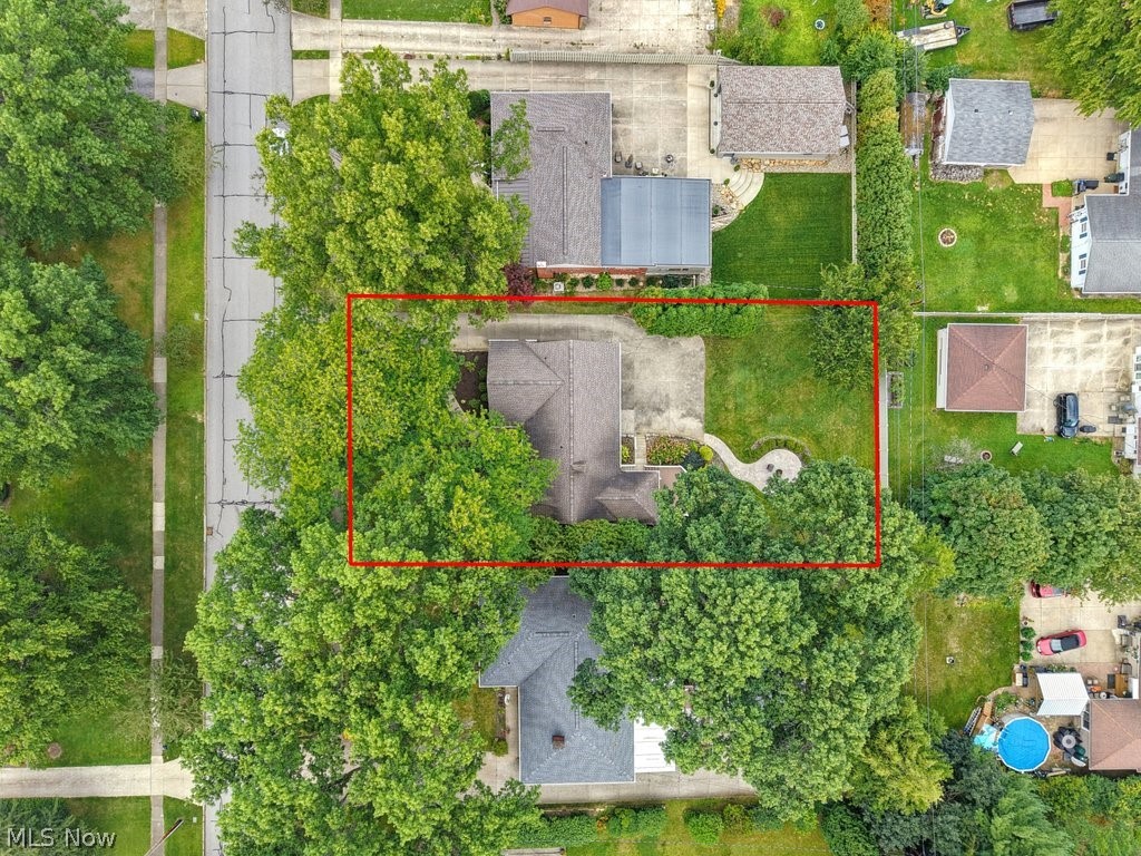 729 Crestwood Avenue Wadsworth OH 44281