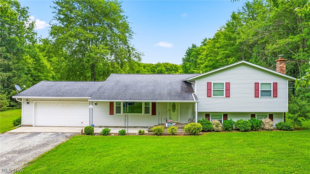 1960 Dadeyville Road Austinburg OH 44010