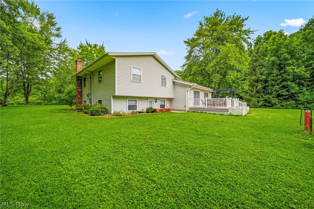 1960 Dadeyville Road Austinburg OH 44010