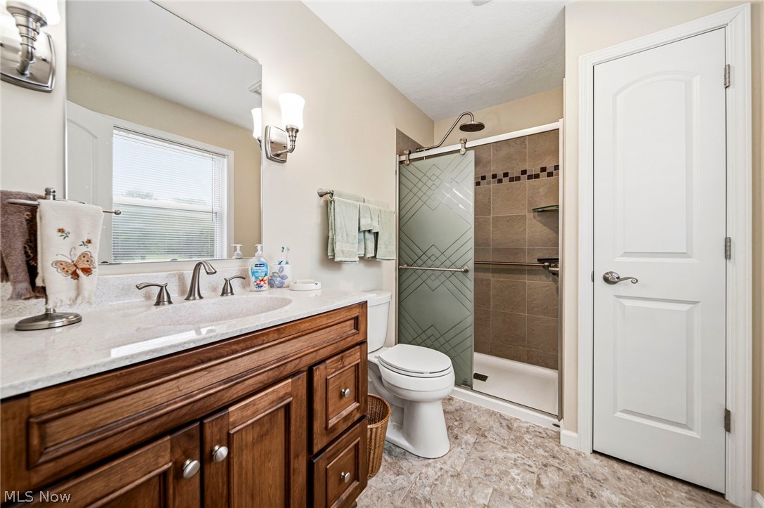 1960 Dadeyville Road Austinburg OH 44010