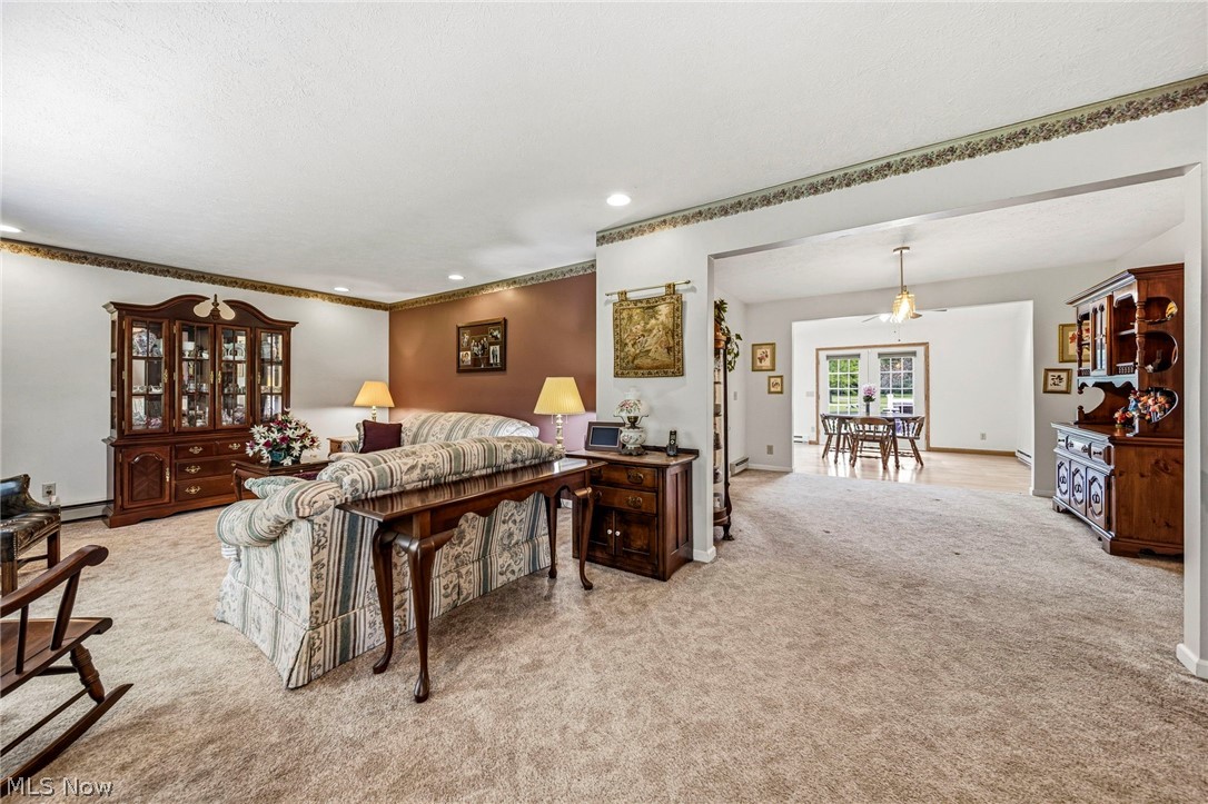 1960 Dadeyville Road Austinburg OH 44010