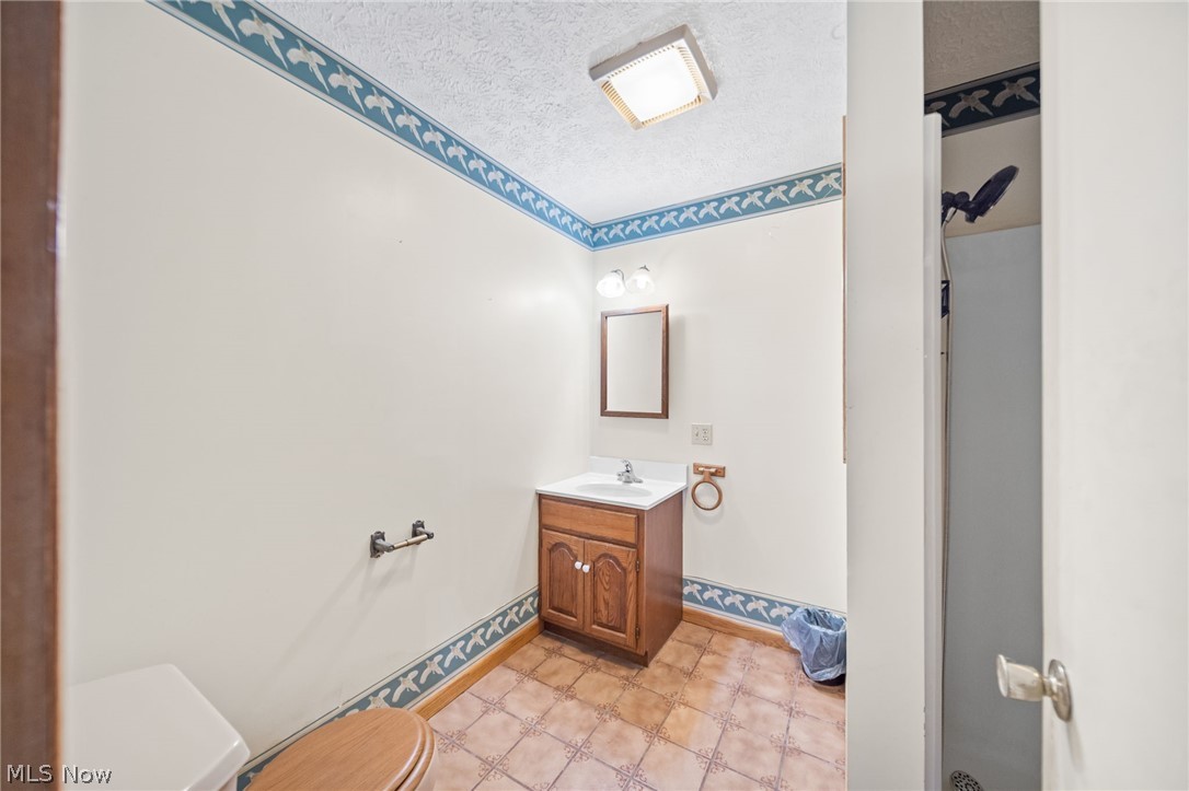 35750 County Road 99 Warsaw OH 43844