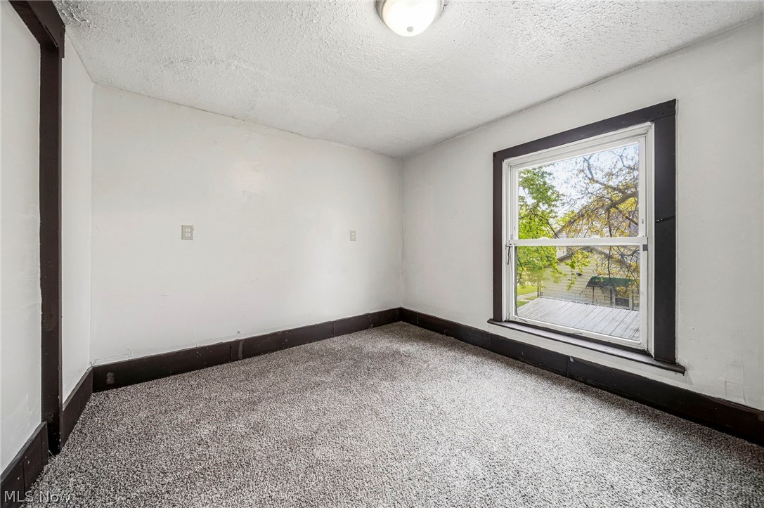 545 W 36th Street Ashtabula OH 44004