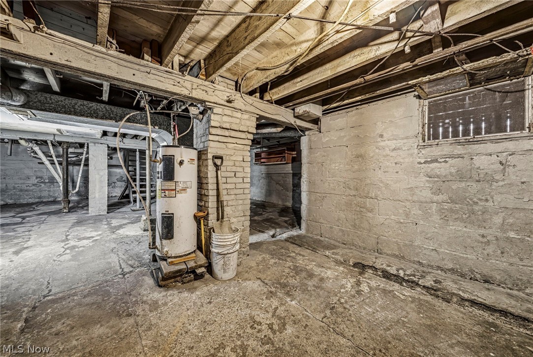 545 W 36th Street Ashtabula OH 44004