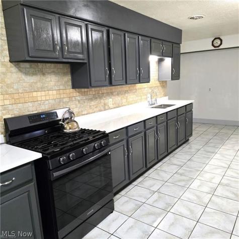 16935 Sheldon Road Middleburg Heights OH 44130