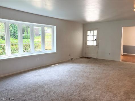 615 W Wayne Avenue Wooster OH 44691