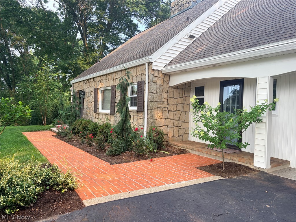615 W Wayne Avenue Wooster OH 44691