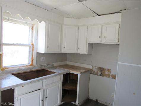 3414 E 143rd Street Cleveland OH 44120