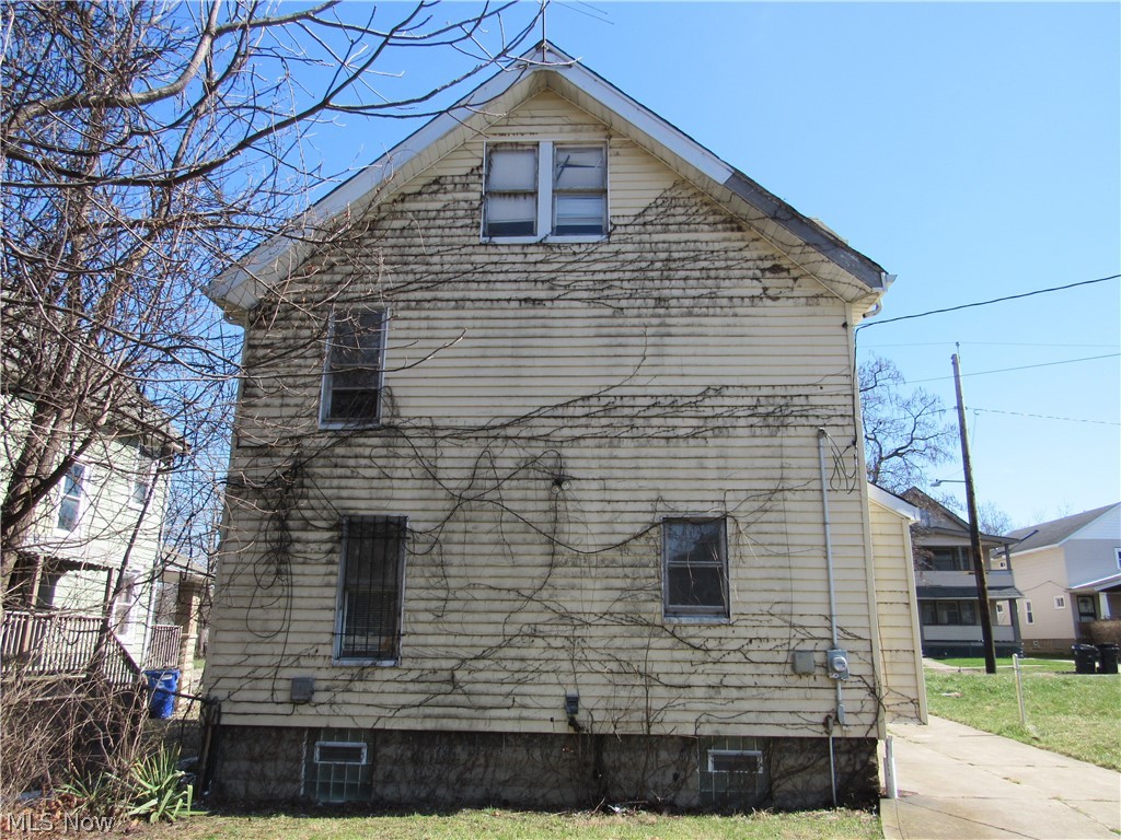 3414 E 143rd Street Cleveland OH 44120