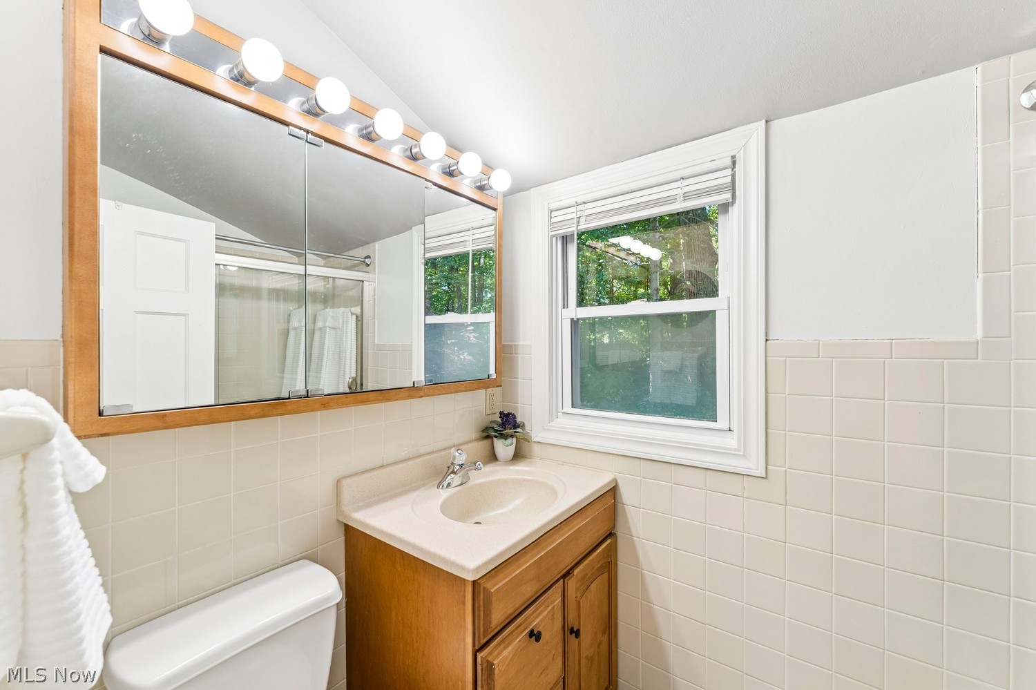 1910 S Belvoir Boulevard South Euclid OH 44121