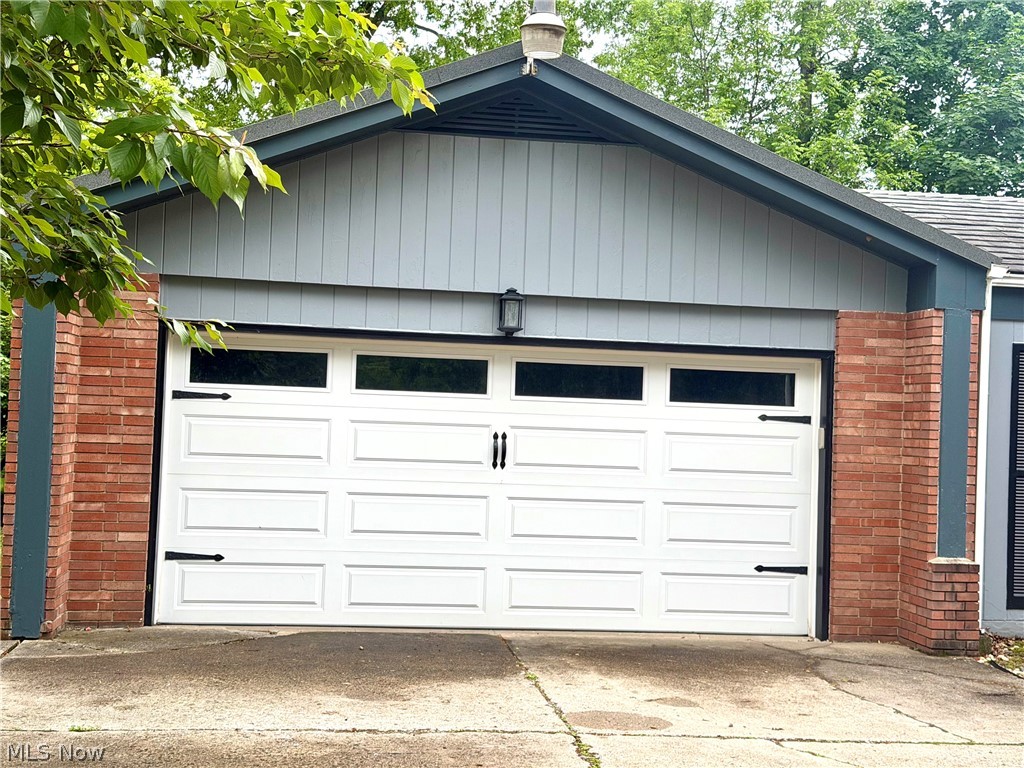568 Northlawn Drive Youngstown OH 44505