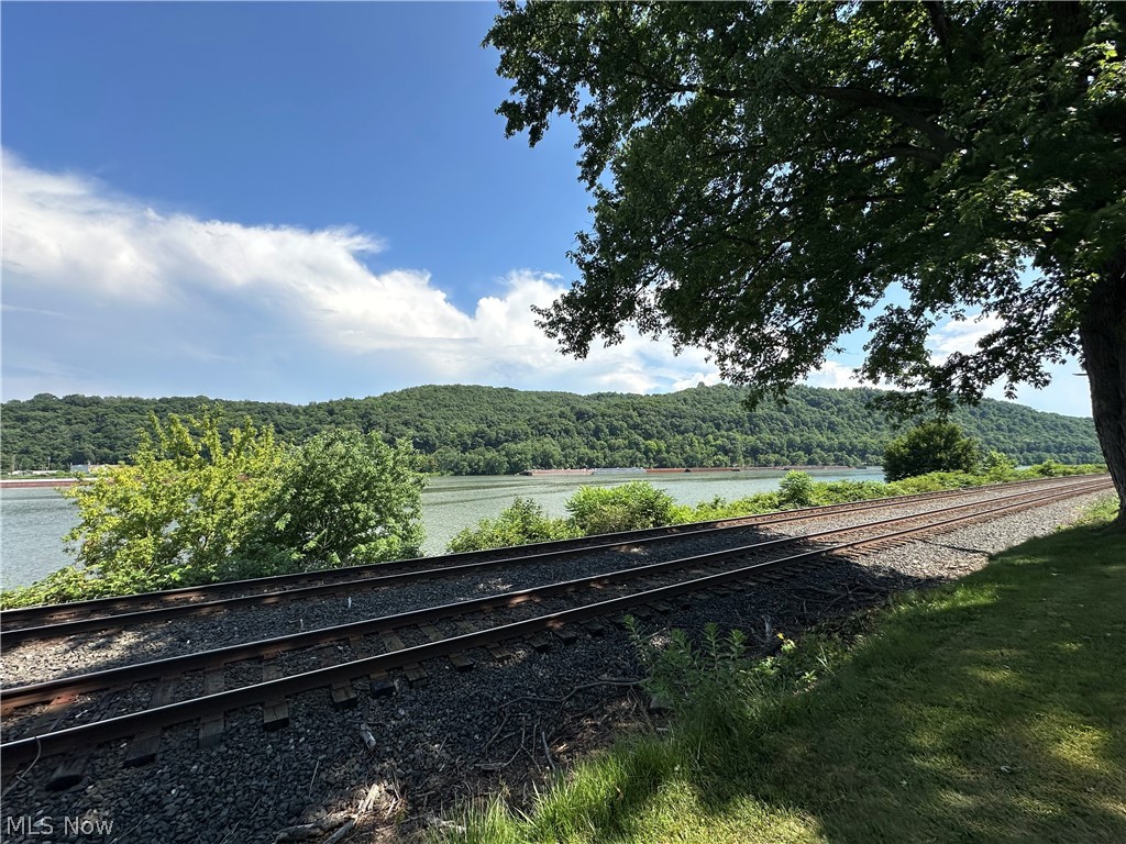 719 Riverside Avenue Wellsville OH 43968