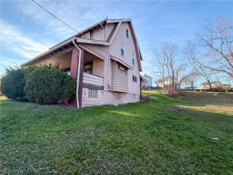 2426 Shirley Road Youngstown OH 44502