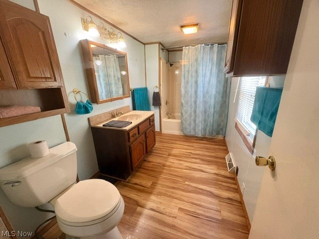 2047 Wilson Avenue NE Warren OH 44483