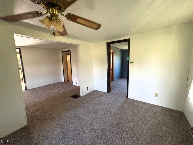 2047 Wilson Avenue NE Warren OH 44483