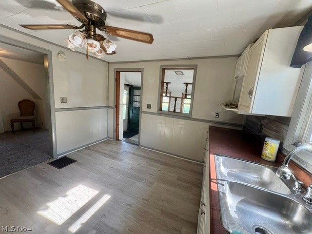 2047 Wilson Avenue NE Warren OH 44483