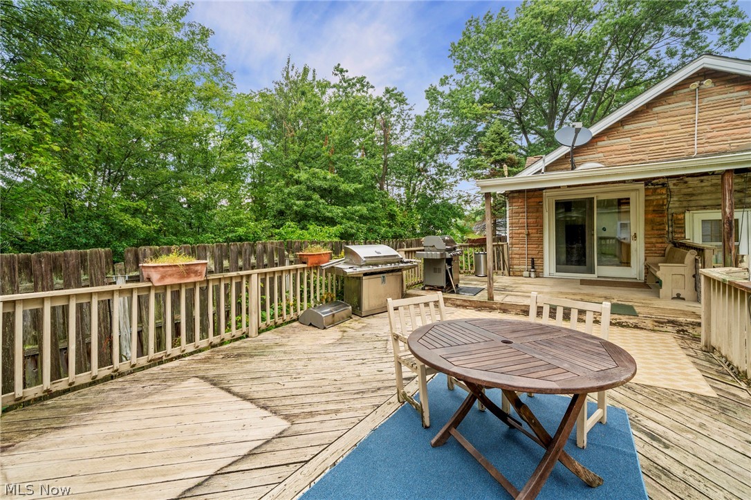 21073 Morris Drive Strongsville OH 44149