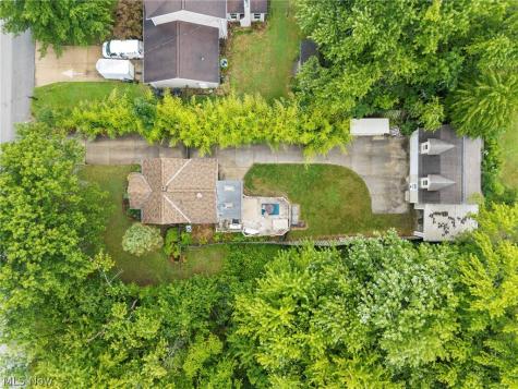 21073 Morris Drive Strongsville OH 44149