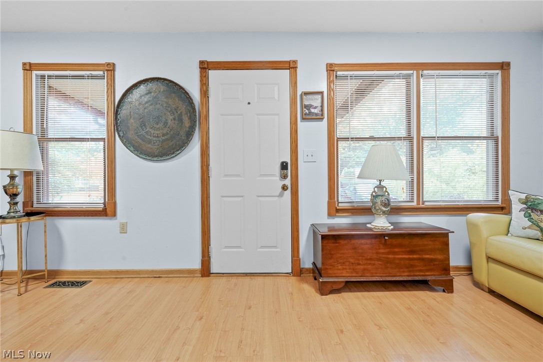 21073 Morris Drive Strongsville OH 44149