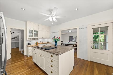 2928 Attleboro Road Shaker Heights OH 44120