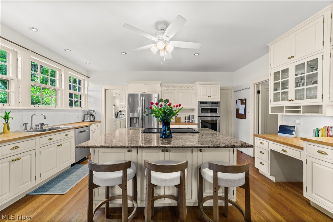 2928 Attleboro Road Shaker Heights OH 44120