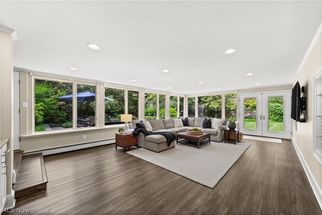 2928 Attleboro Road Shaker Heights OH 44120