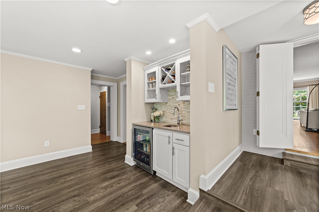 2928 Attleboro Road Shaker Heights OH 44120