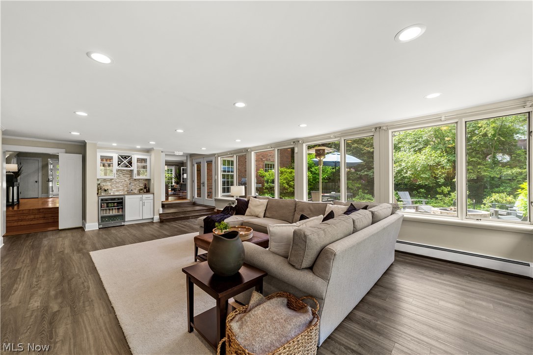 2928 Attleboro Road Shaker Heights OH 44120