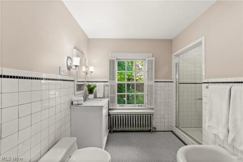 2928 Attleboro Road Shaker Heights OH 44120