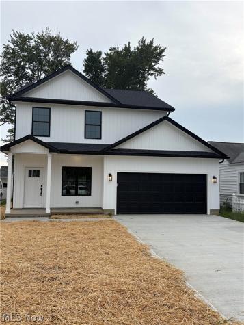 672 E 331st Eastlake OH 44095