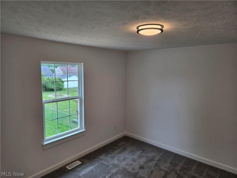 672 E 331st Eastlake OH 44095
