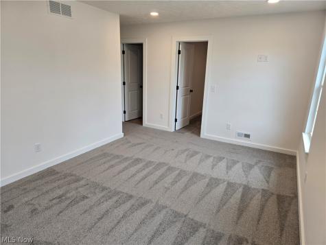 672 E 331st Eastlake OH 44095