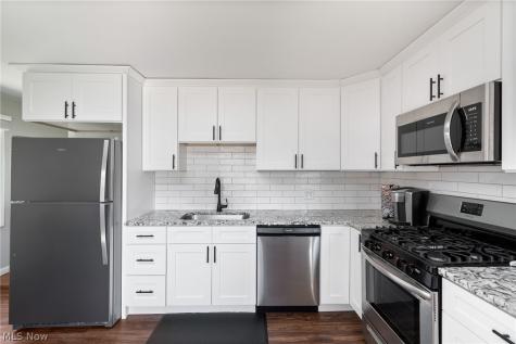 139 Lindsey Road Munroe Falls OH 44262