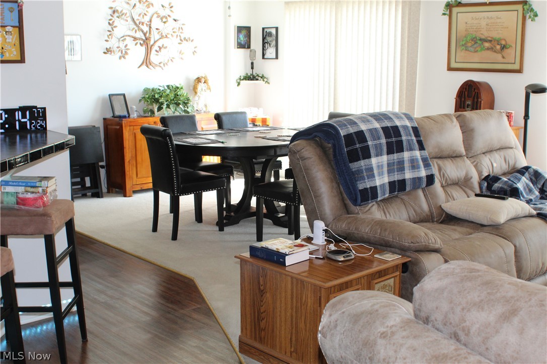 247 Island Drive Elyria OH 44035