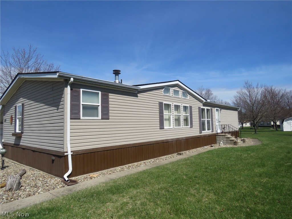 247 Island Drive Elyria OH 44035